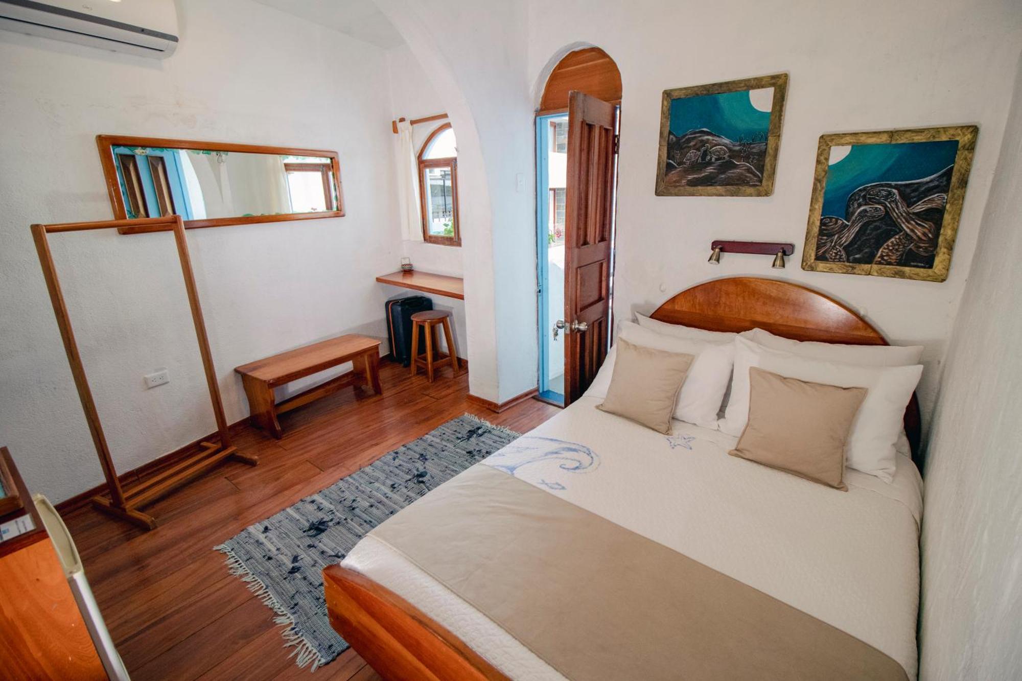 Hotel Casa Blanca Puerto Baquerizo Moreno Rom bilde